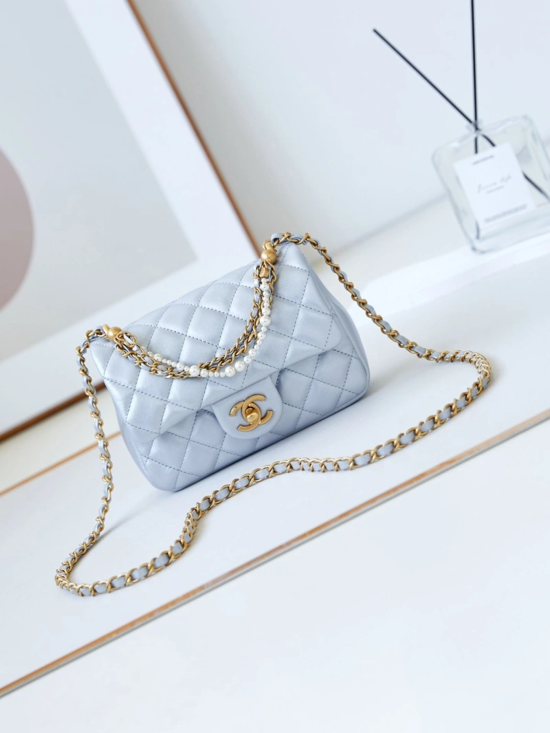 Chanel 19 Bags 4017-1526