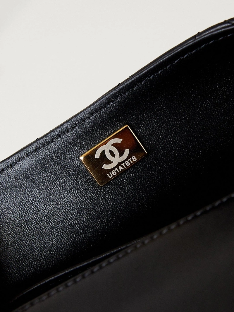 Chanel 19 Bags 4017-1529