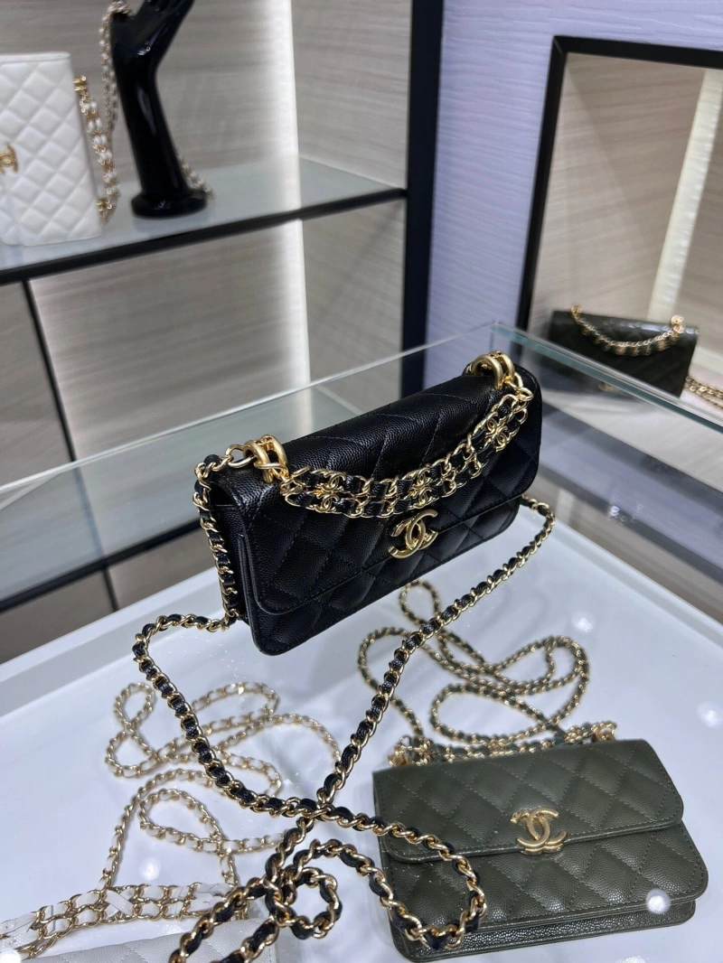 Chanel 19 Bags 4017-1551