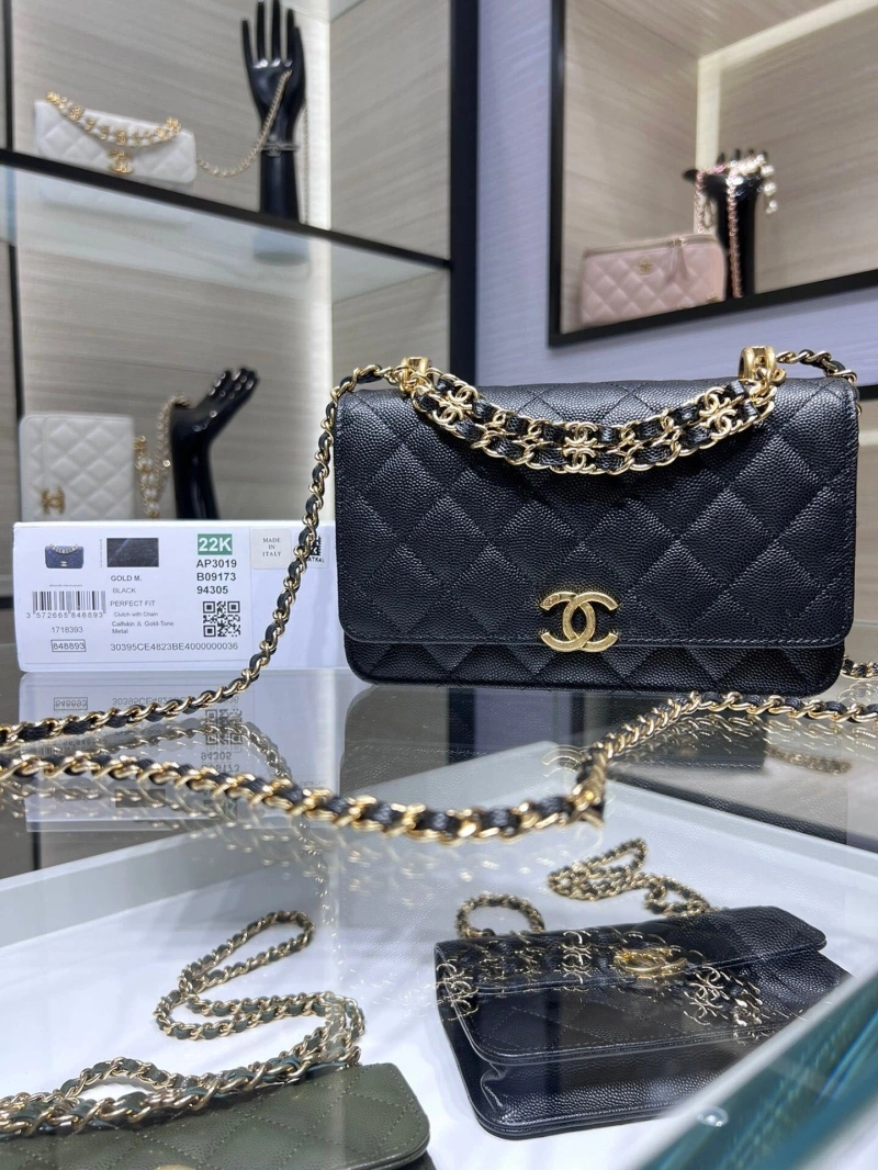 Chanel 19 Bags 4017-1553