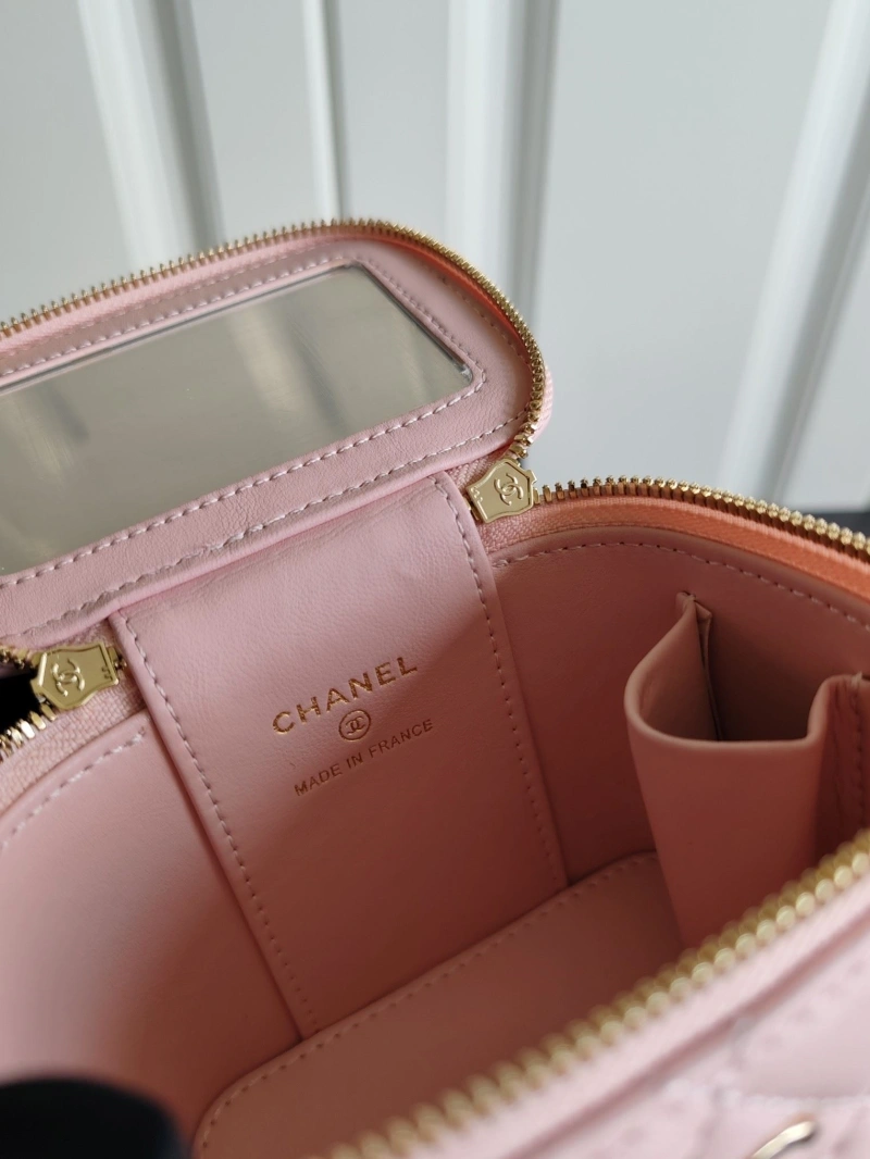 Chanel Cosmetic Bags 4017-1648