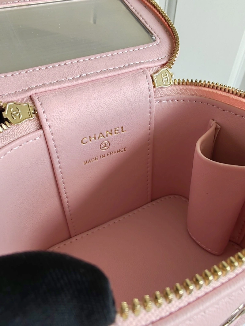 Chanel Cosmetic Bags 4017-1648