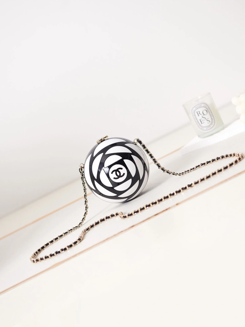 Chanel Round Bags 4017-1666