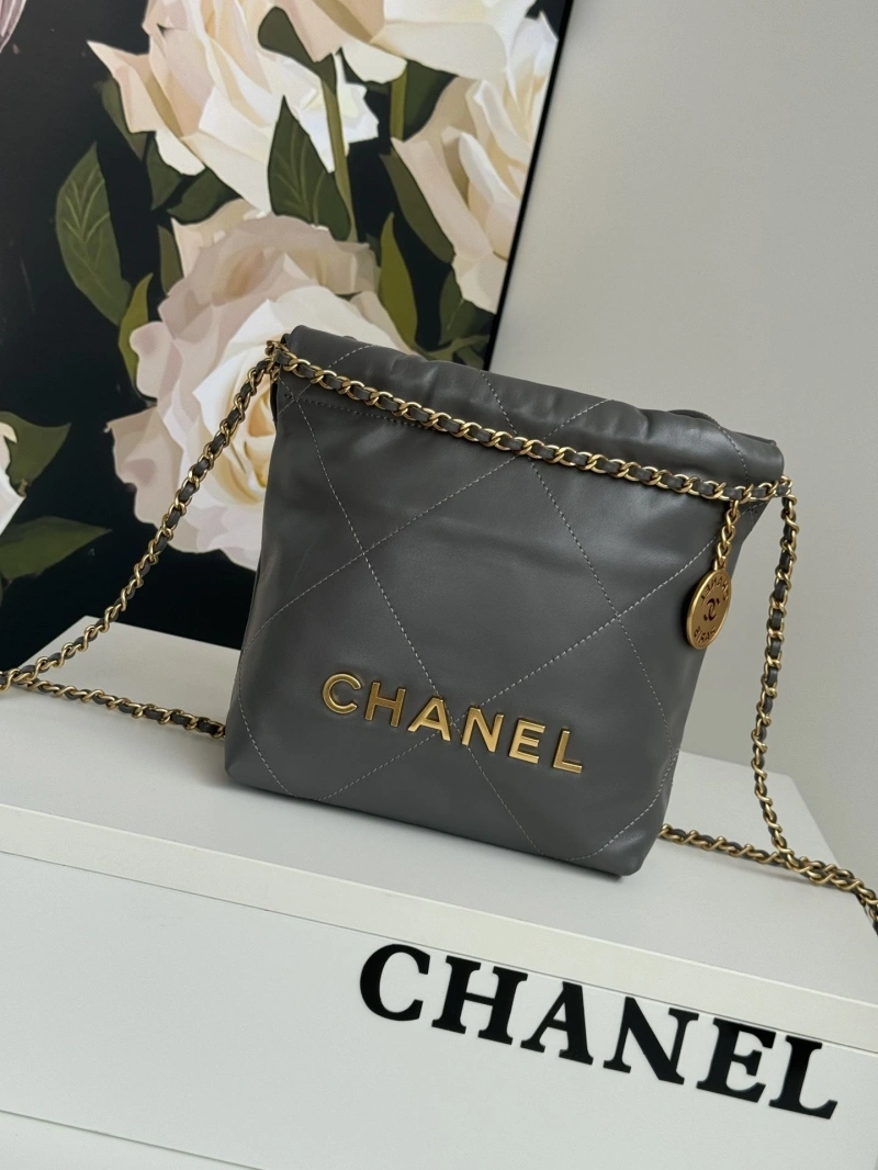 Chanel Shopping Bags 4017-1676