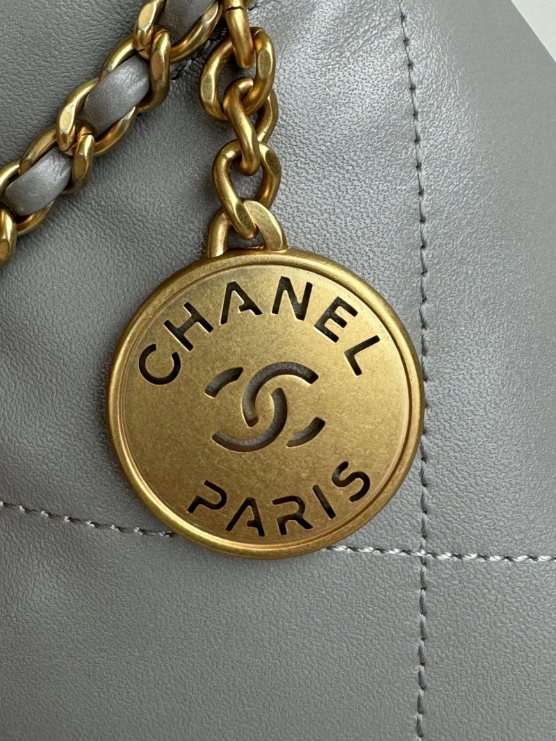 Chanel Shopping Bags 4017-1678