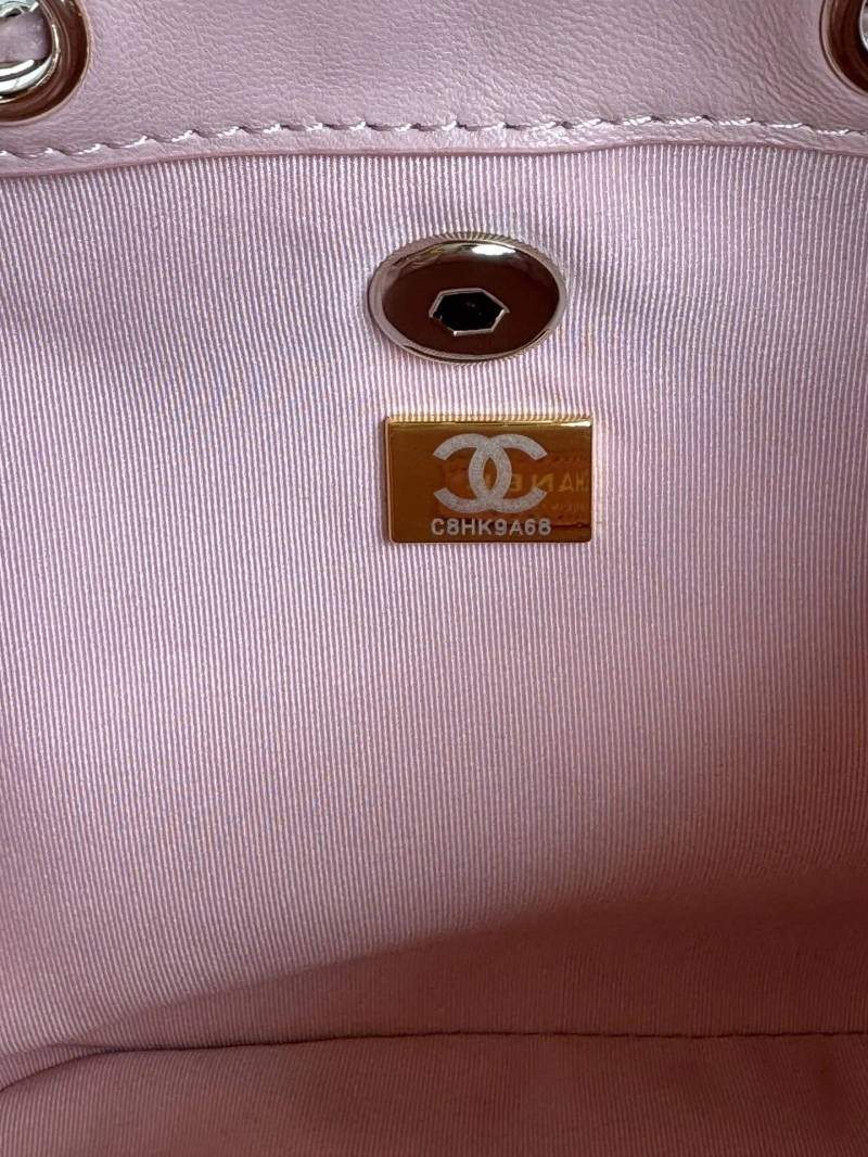 Chanel Backpacks 4017-1761