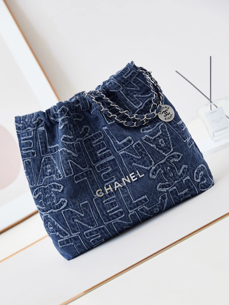 Chanel Shopping Bags 4017-1866