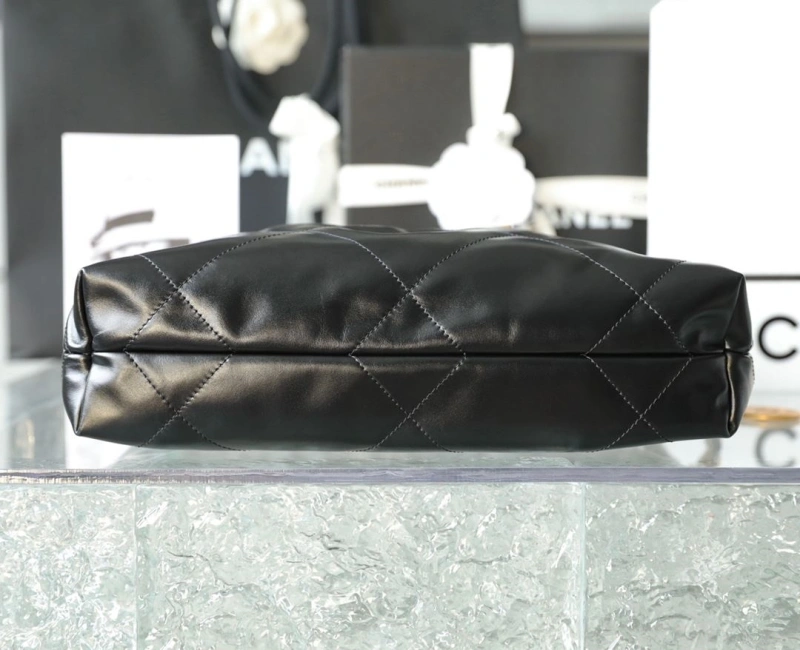 Chanel Shopping Bags 4017-1874