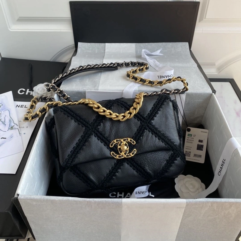 Chanel 19 Bags 4017-1888
