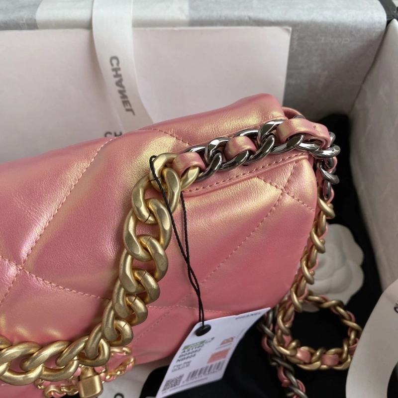 Chanel 19 Bags 4017-1891