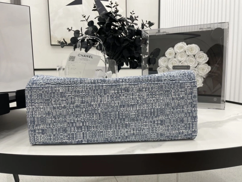 Chanel Shopping Bags 4017-1912