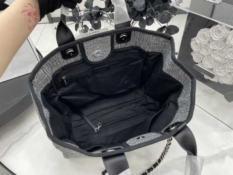 Chanel Shopping Bags 4017-1915