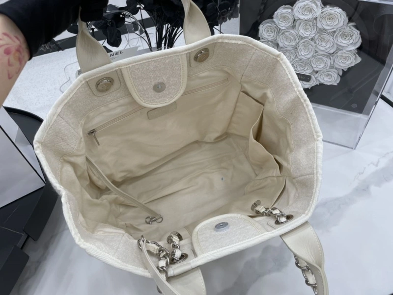 Chanel Shopping Bags 4017-1916