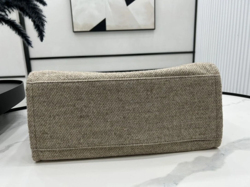 Chanel Shopping Bags 4017-1920