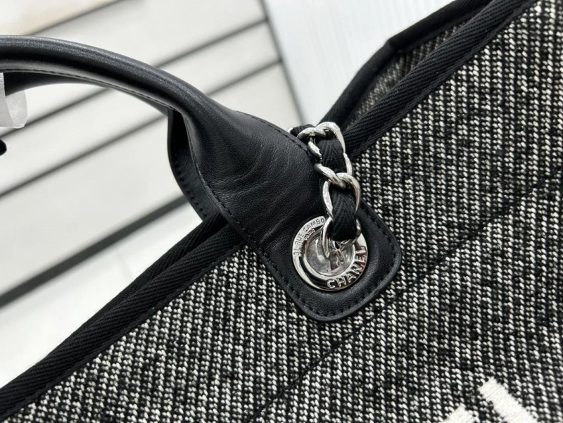 Chanel Shopping Bags 4017-1921