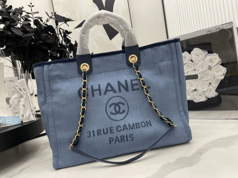Chanel Shopping Bags 4017-1923