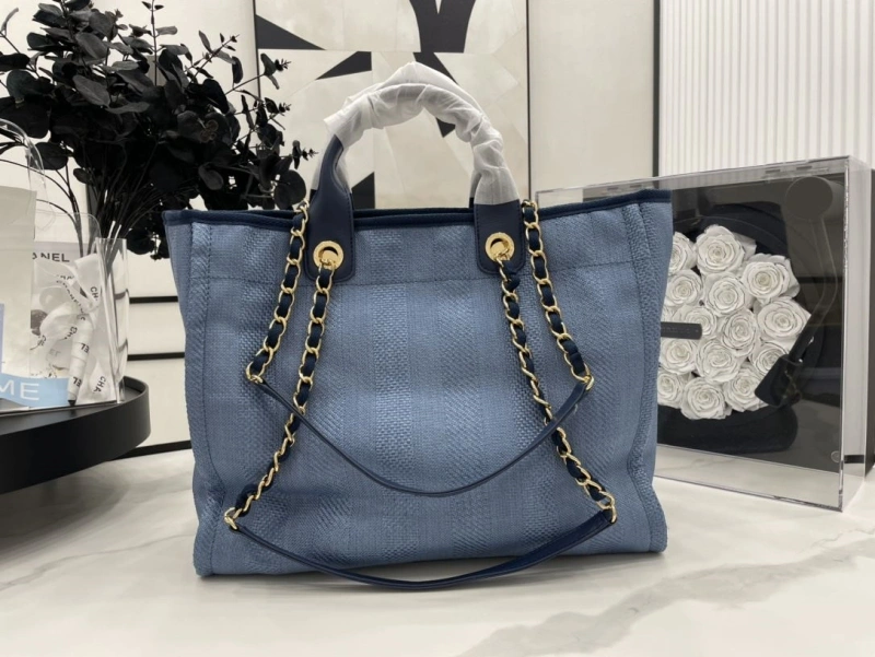 Chanel Shopping Bags 4017-1923