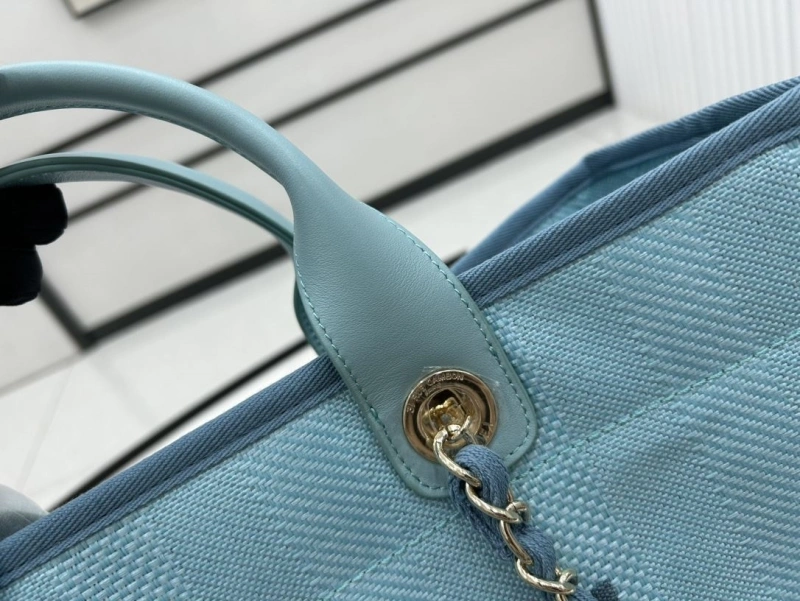 Chanel Shopping Bags 4017-1924