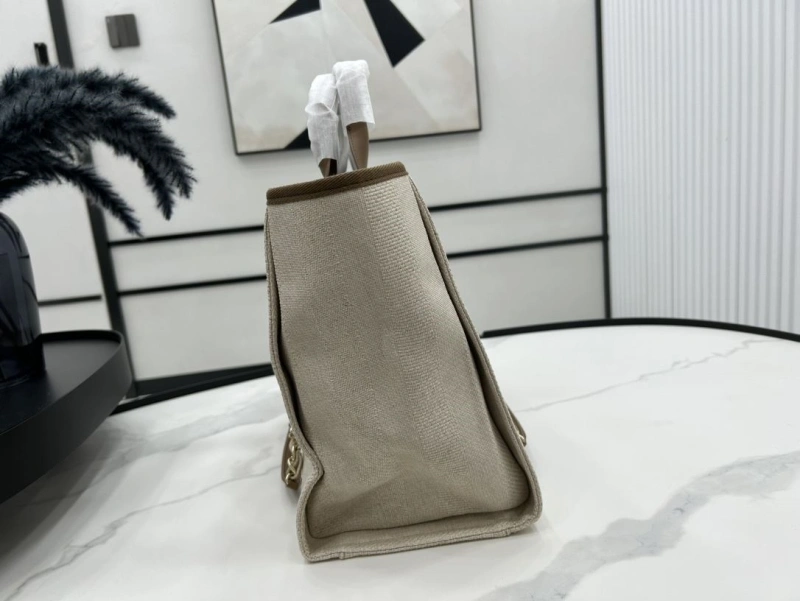 Chanel Shopping Bags 4017-1927