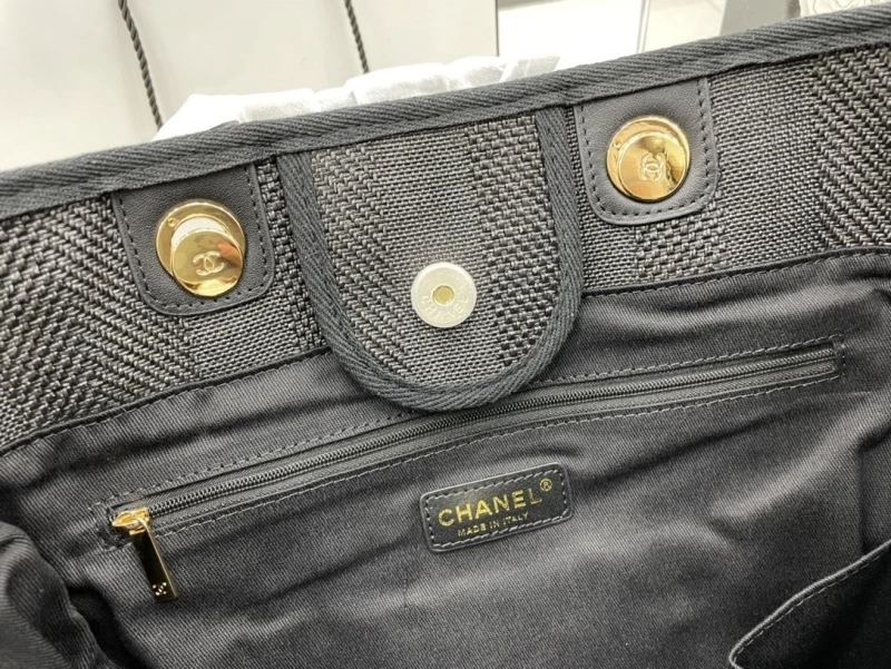 Chanel Shopping Bags 4017-1928