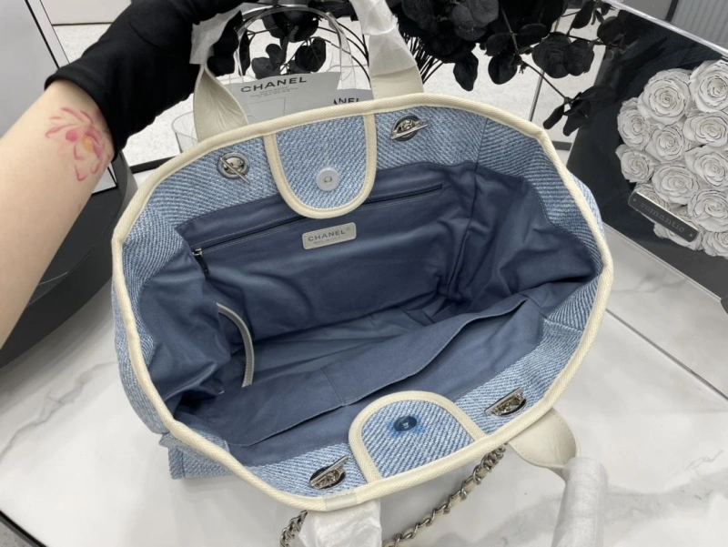 Chanel Shopping Bags 4017-1930