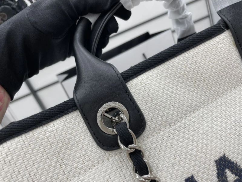 Chanel Shopping Bags 4017-1931