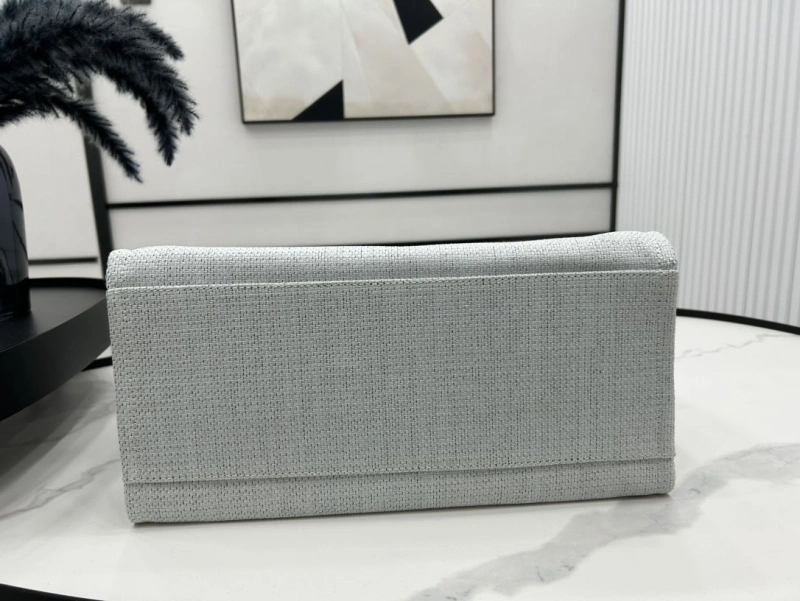 Chanel Shopping Bags 4017-1932