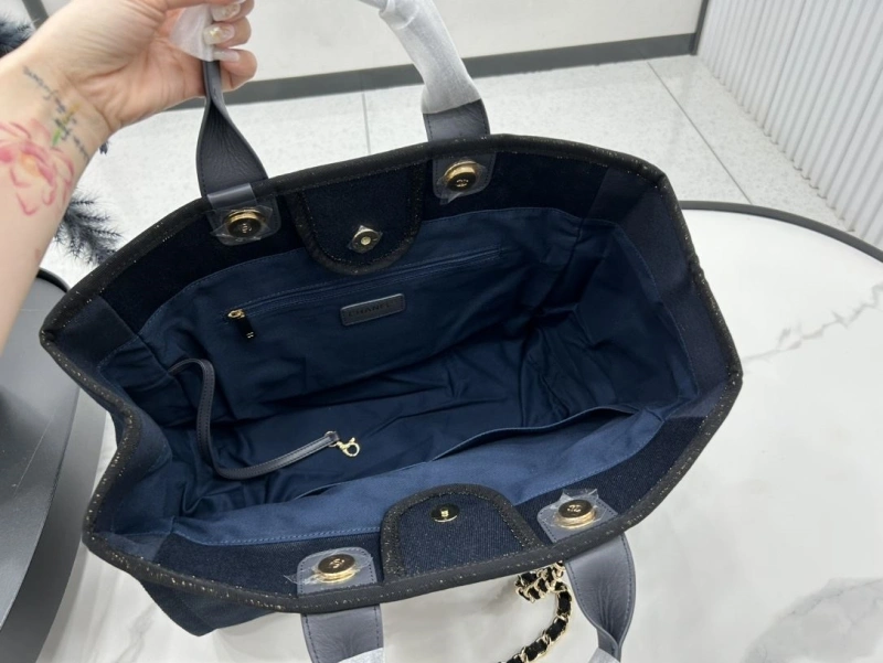 Chanel Shopping Bags 4017-1935