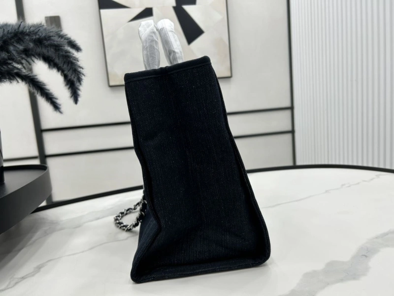 Chanel Shopping Bags 4017-1936