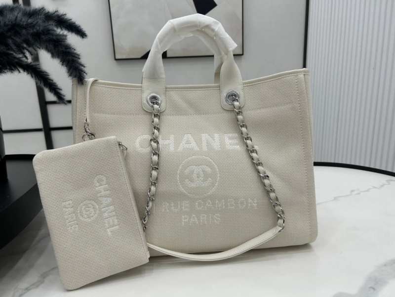 Chanel Shopping Bags 4017-1940