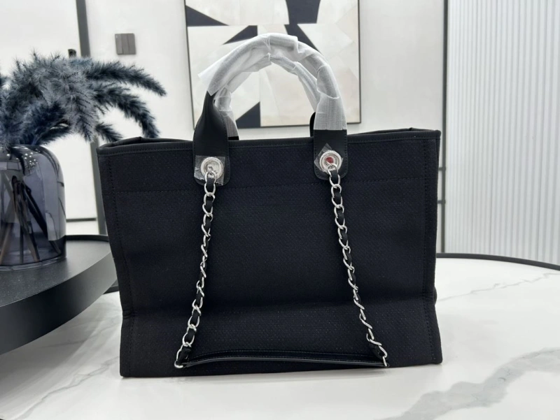 Chanel Shopping Bags 4017-1943