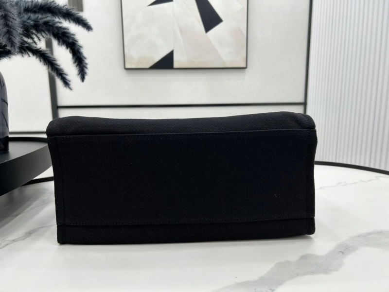 Chanel Shopping Bags 4017-1943