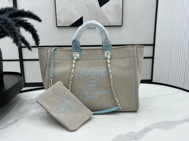Chanel Shopping Bags 4017-1947
