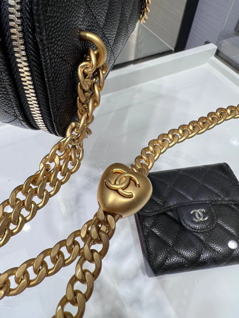 Chanel Cosmetic Bags 4017-1976