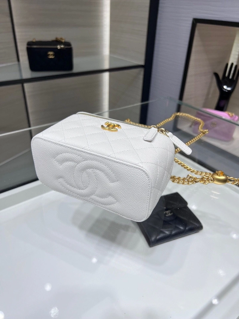Chanel Cosmetic Bags 4017-1977