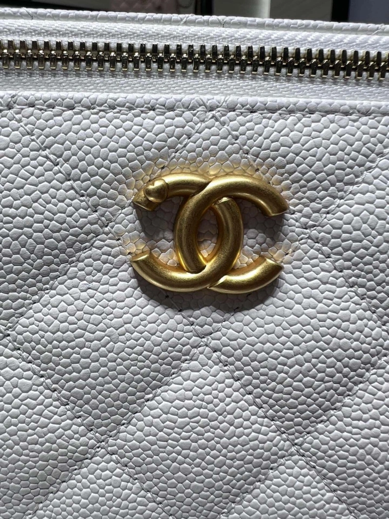 Chanel Cosmetic Bags 4017-1977