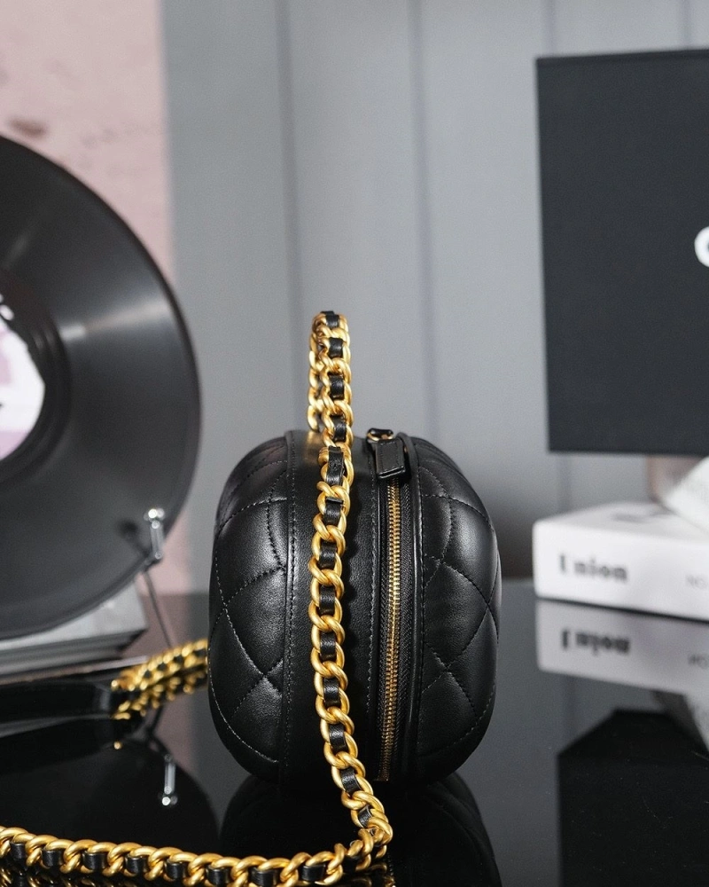 Chanel Cosmetic Bags 4017-1995