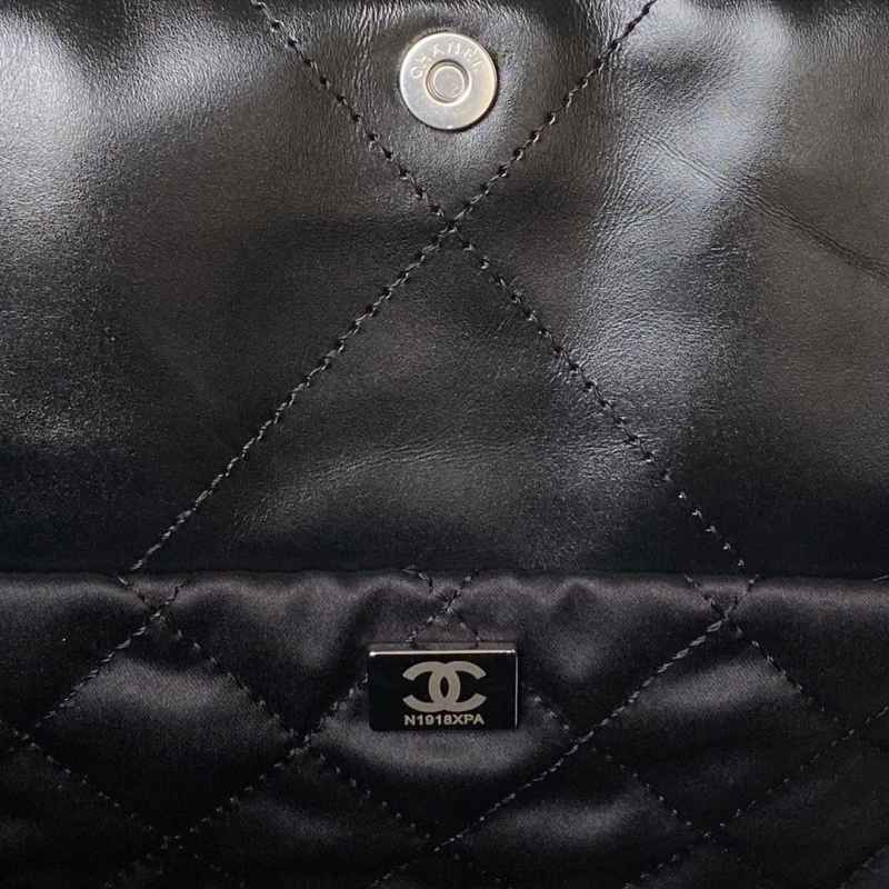 Chanel Shopping Bags 4017-1997