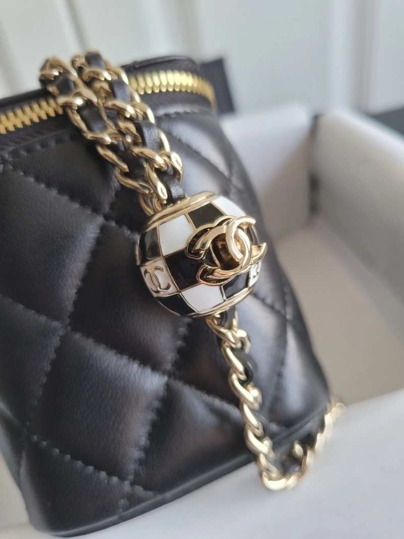 Chanel Cosmetic Bags 4017-2047