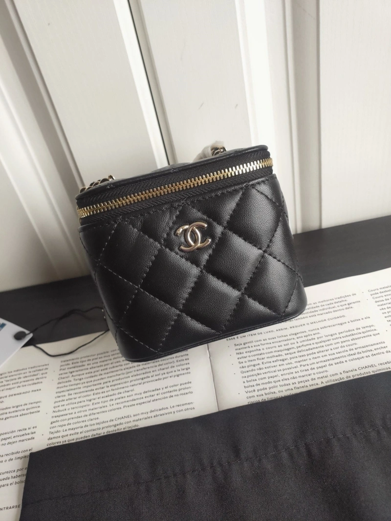 Chanel Cosmetic Bags 4017-2048