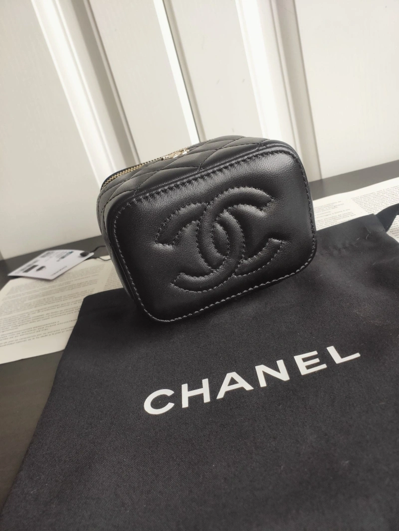 Chanel Cosmetic Bags 4017-2048