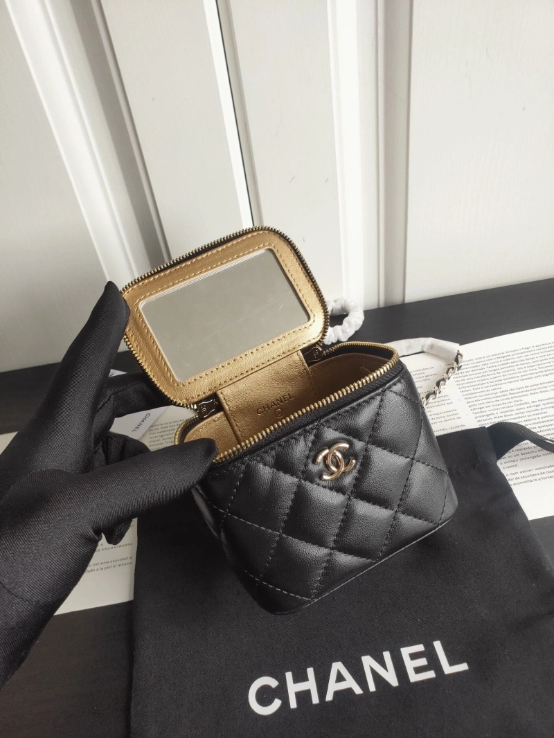 Chanel Cosmetic Bags 4017-2048