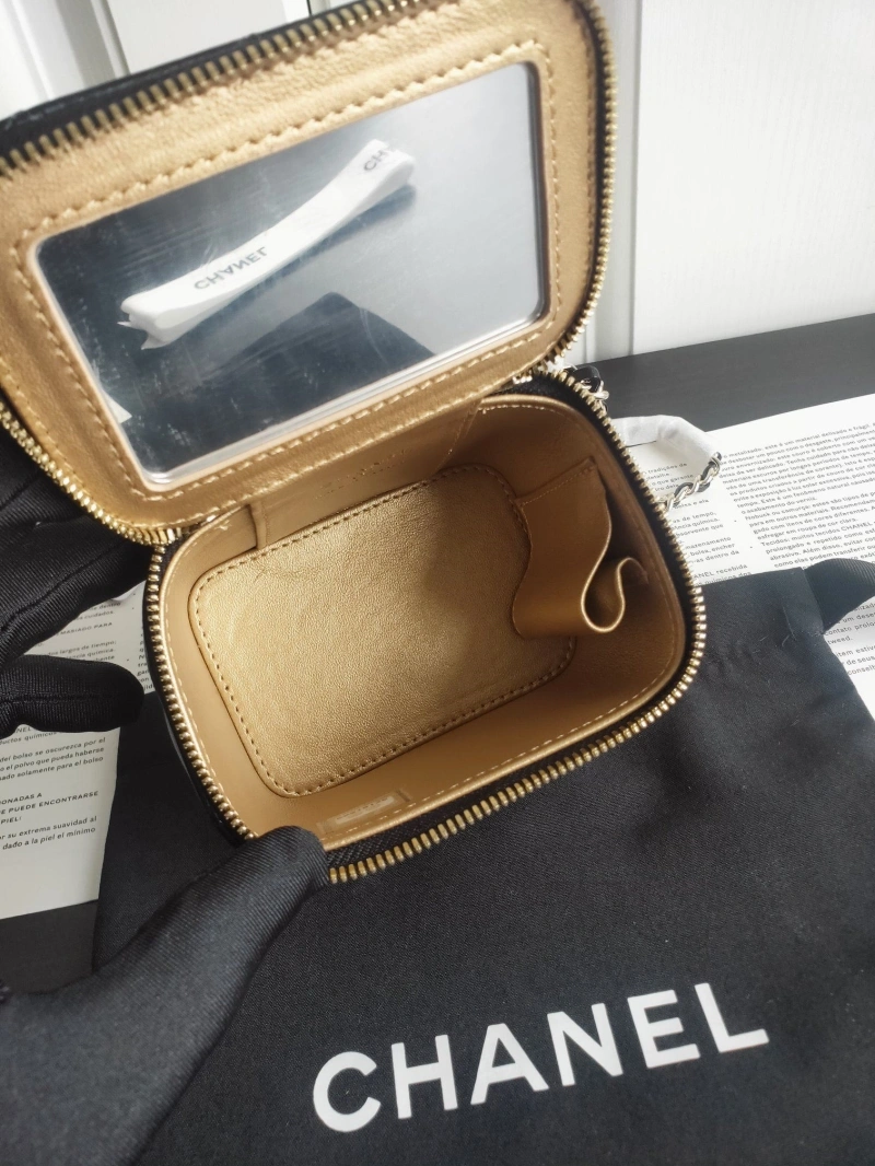 Chanel Cosmetic Bags 4017-2048