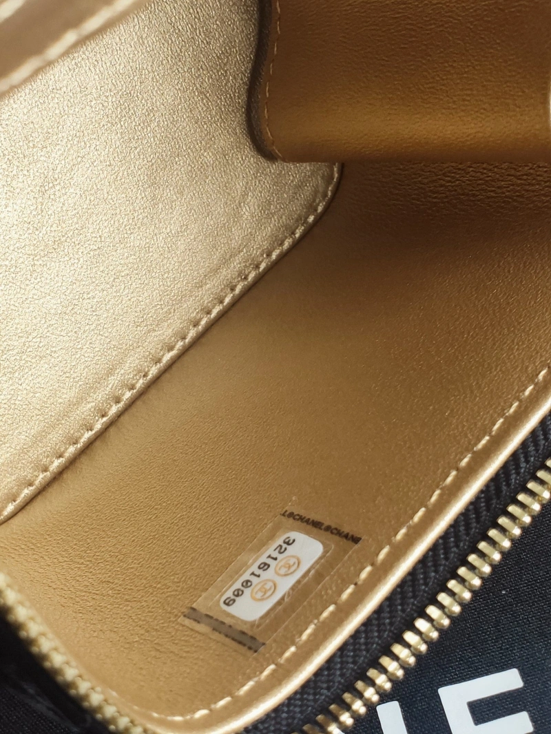 Chanel Cosmetic Bags 4017-2048