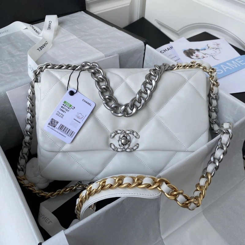 Chanel 19 Bags 4017-2211