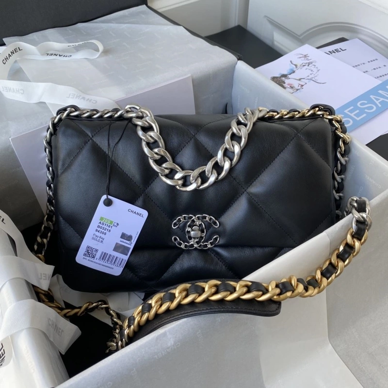 Chanel 19 Bags 4017-2213