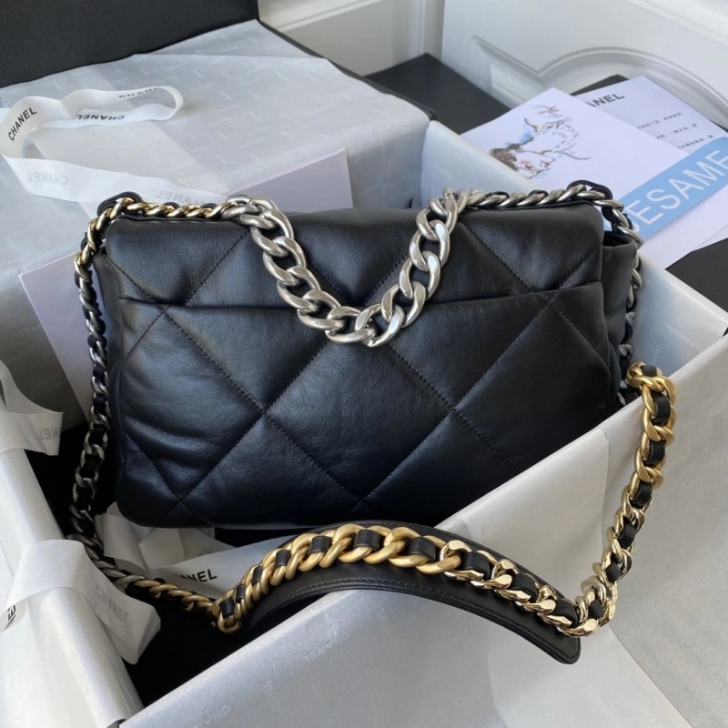 Chanel 19 Bags 4017-2213