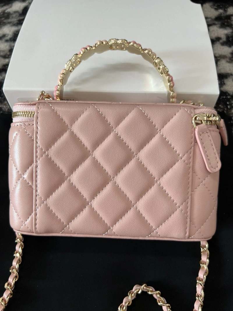 Chanel Cosmetic Bags 4017-2237