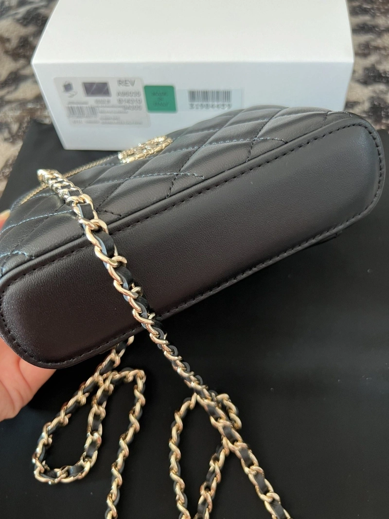 Chanel Cosmetic Bags 4017-2238