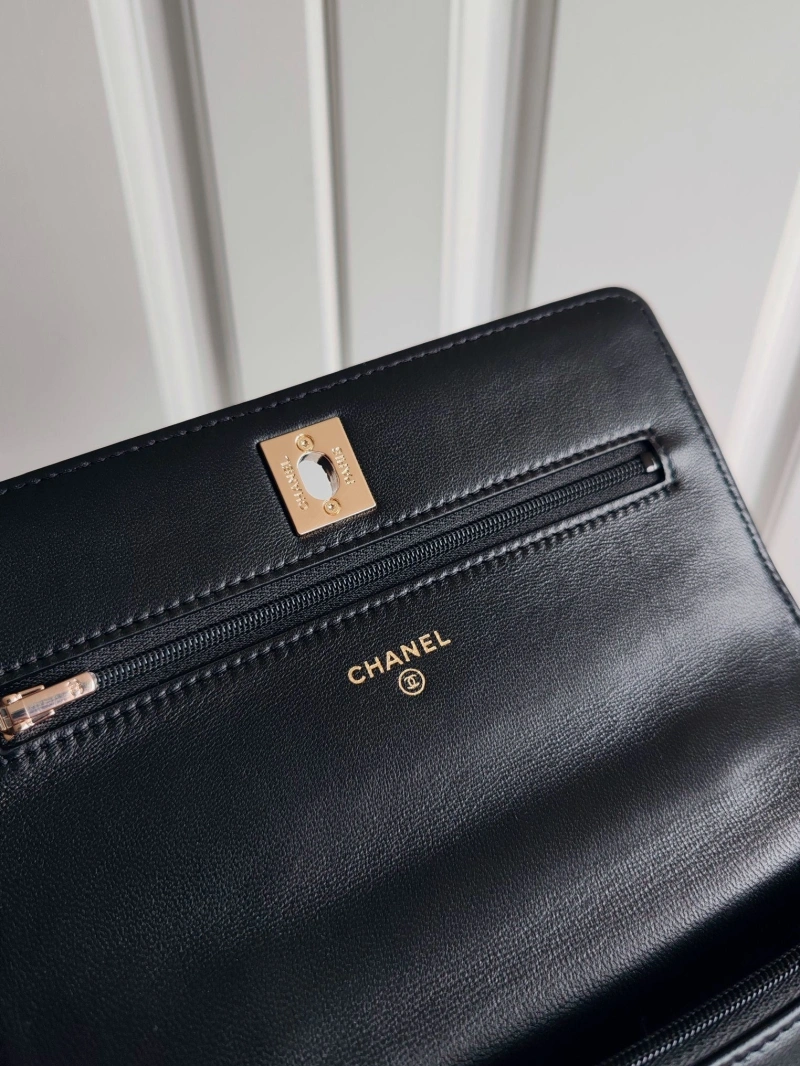 Chanel Cosmetic Bags 4017B-0015